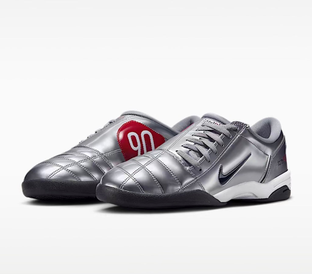 Men’s Nike Total 90 SP